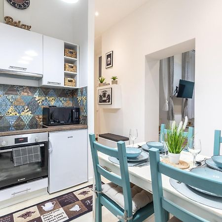 Andrassy Square Residence บูดาเปสต์ ภายนอก รูปภาพ
